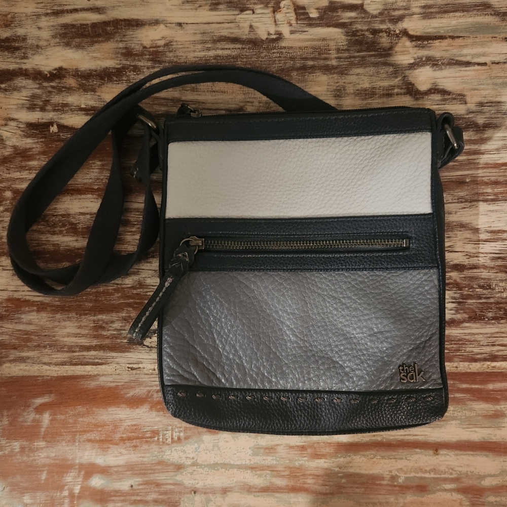 The Sak Iris 💠 Blue Leather Crossbody Purse